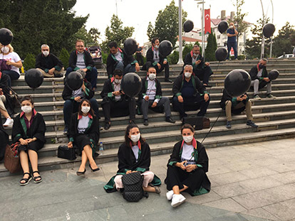 BOLU BAROSU AVUKATLARI SAVUNMA İÇİN ALANDA