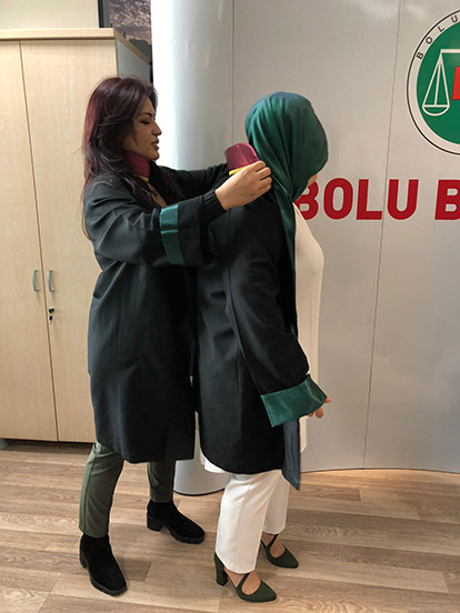 AV. NESİBE NUR ÖZDEMİR VE AV. İREM YANARADA YEMİN TÖRENİ
