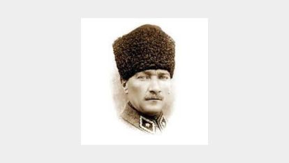 ATATÜRK KIRMIZI ÇİZGİMİZDİR !